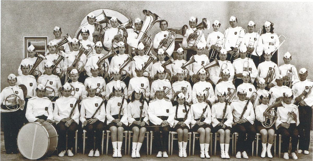 1968